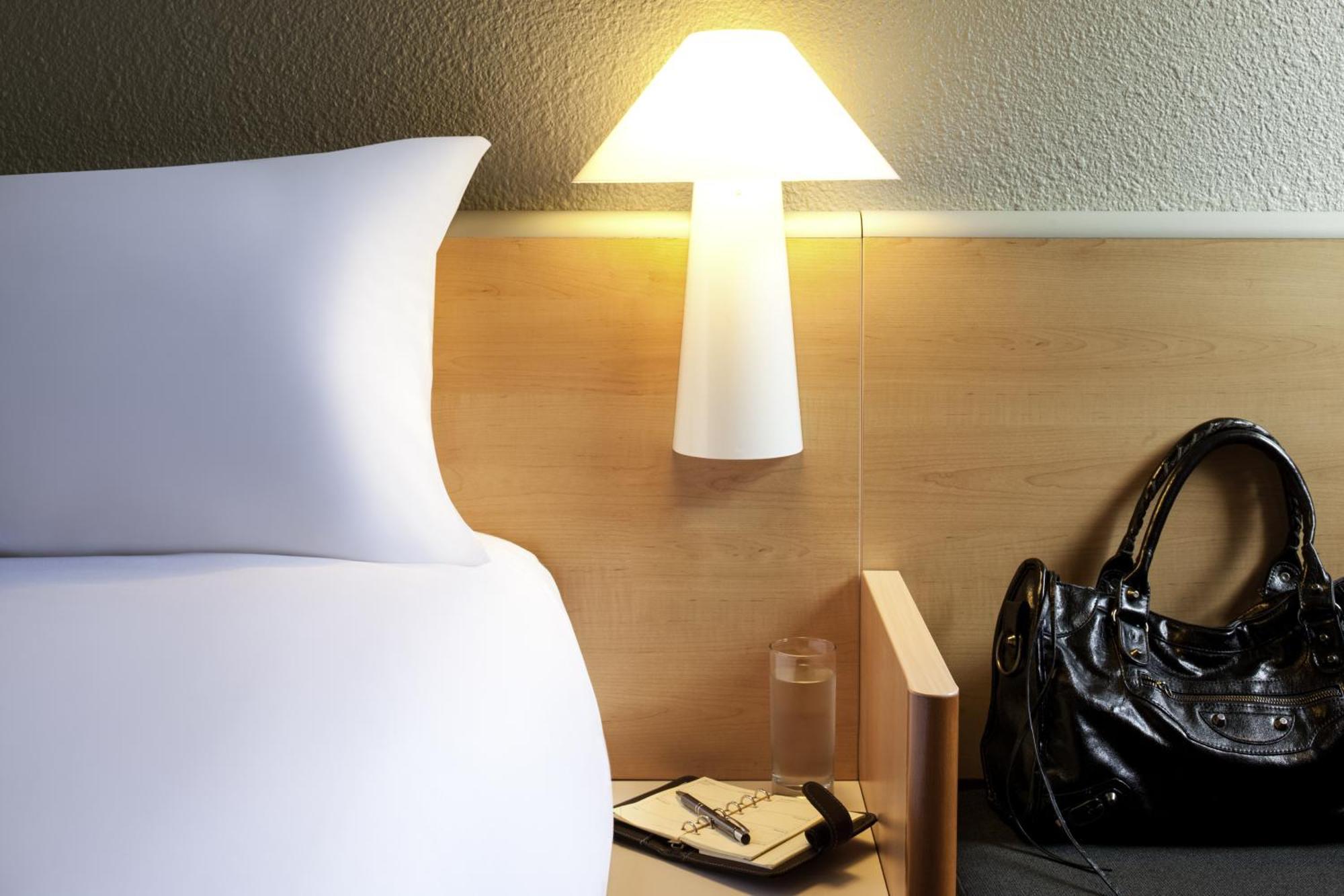 Ibis Montelimar Nord Hotell Saulce-sur-Rhône Rom bilde